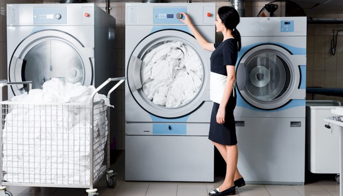happy-laundry-5-cut